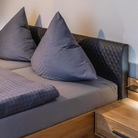 Im Rosengarten 2 * Zell am Harmersbach