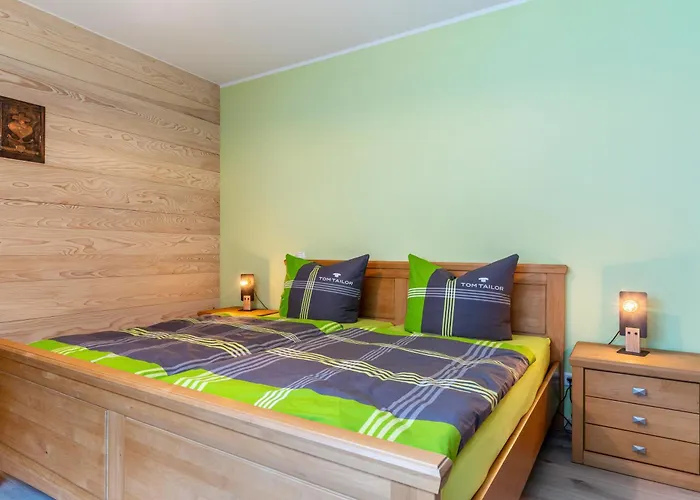 Apartament Im Rosengarten 2 *